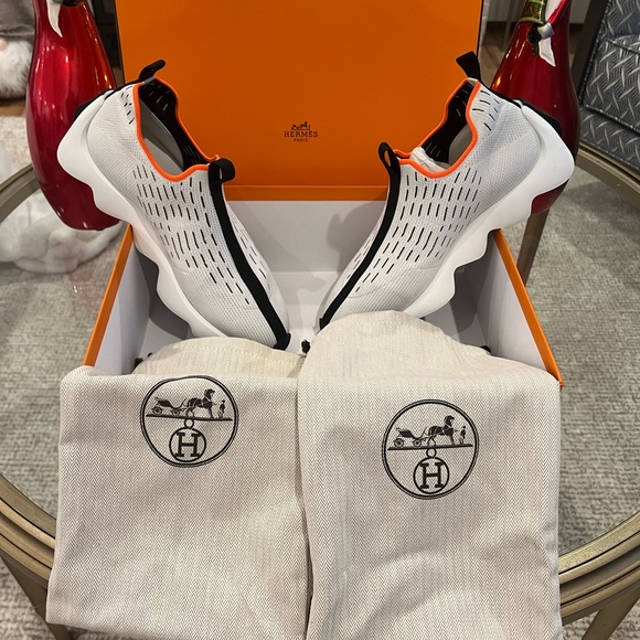 New item!! Hermes Sneakers - Picture 13 of 16